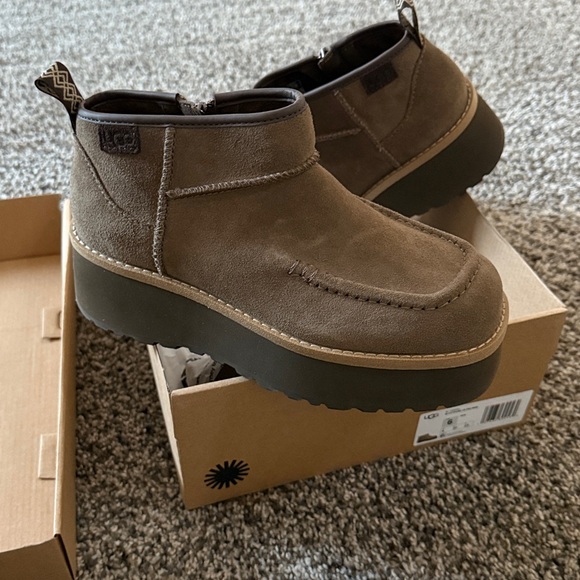 UGG Cityfunc Ultra Mini Hickory Size 6 - Picture 7 of 9